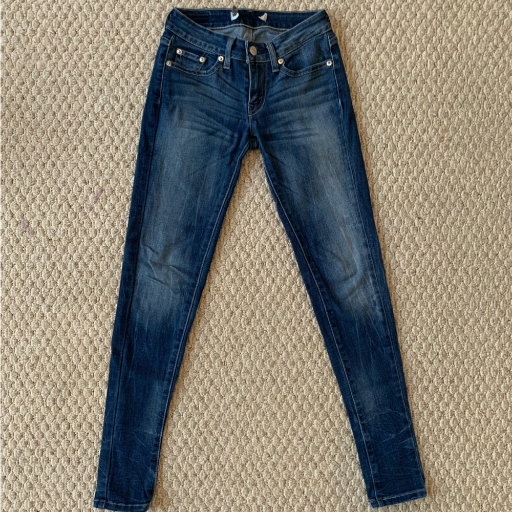 Levi’s Dark Wash Low Rise Skinny Jeans